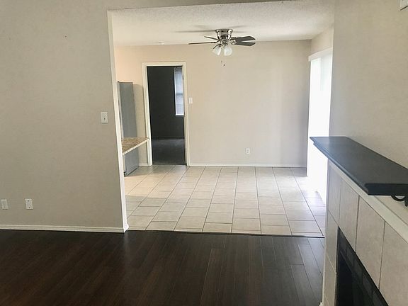 5th image of 1208 Henry Ln