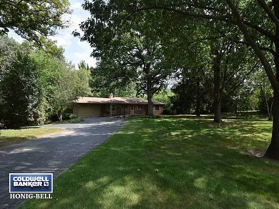 3rd image of 3N553 Lincoln Dr