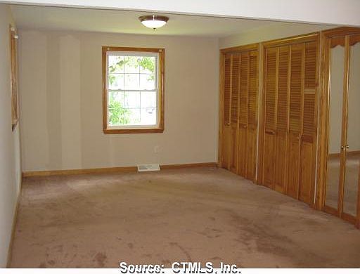 5th image of 4 Williams Rd