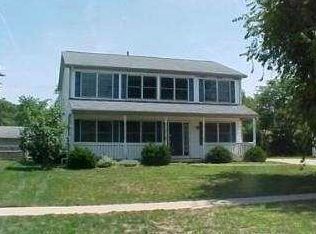 4216 Meadow Green Dr, Sylvania, OH 43560