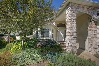 1st image of 442 W Glengary Cir