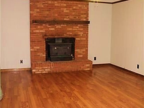 Living room w/woodstove