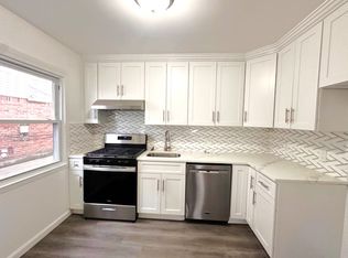 21526 23rd Ave FL 1, Bayside, NY 11360