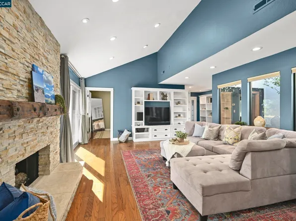 508 Matterhorn Dr, Walnut Creek, CA 94598
