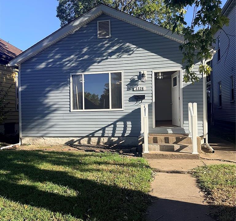 1st image of 2228 State St