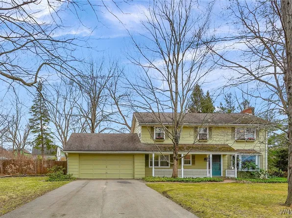 44 Dellwood Ave, Angola, NY 14006