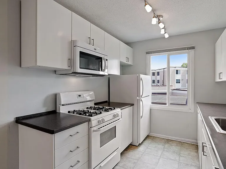 10720 Rockford Rd #208 — Photo 6