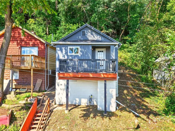 912 Benwood Ave, Mc Kees Rocks, PA 15136