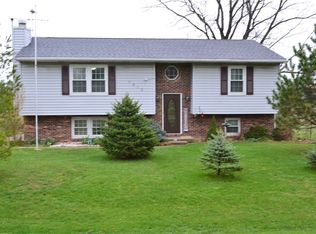 7312 Mont Dr, Middletown, OH 45042