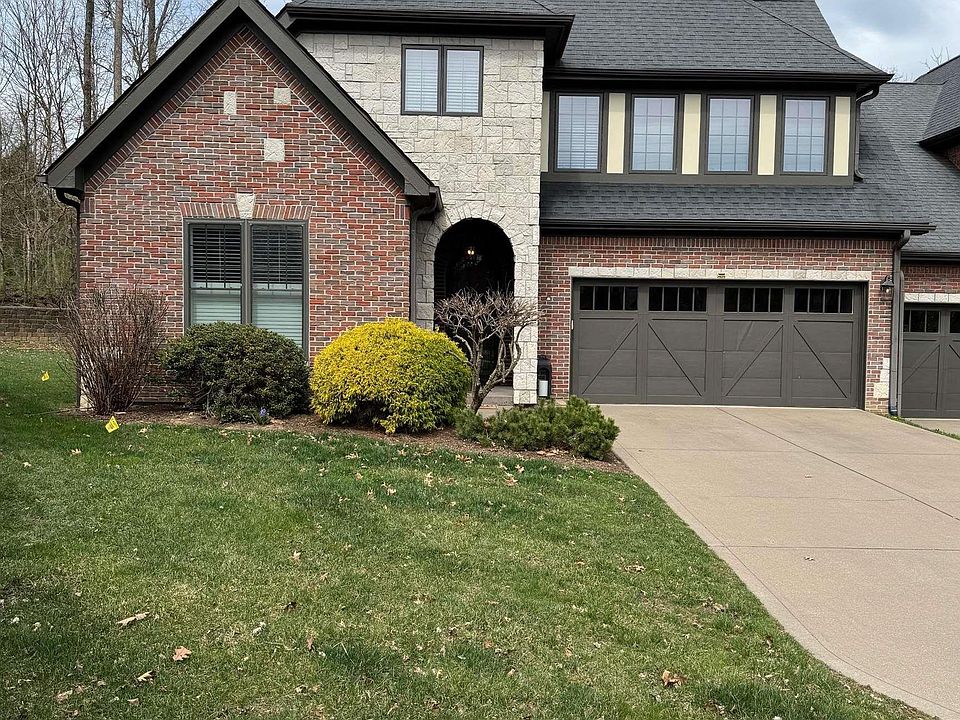2nd image of 1706 S Springhouse Dr