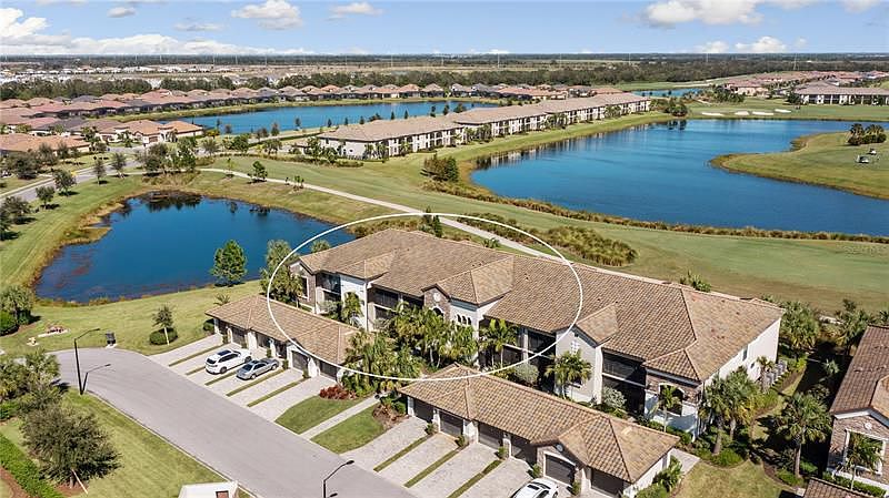 1st image of 5558 Palmer Cir #102