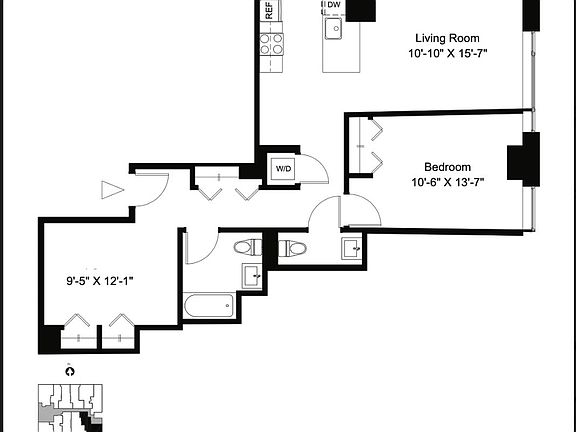 2nd image of 321 W 37th St APT 7G