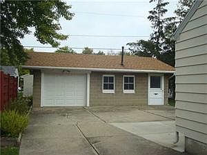 2nd image of 344 Danbury Dr