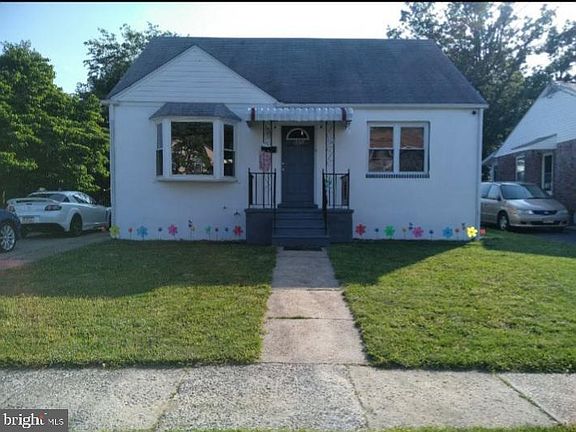 3rd image of 1559 48th St