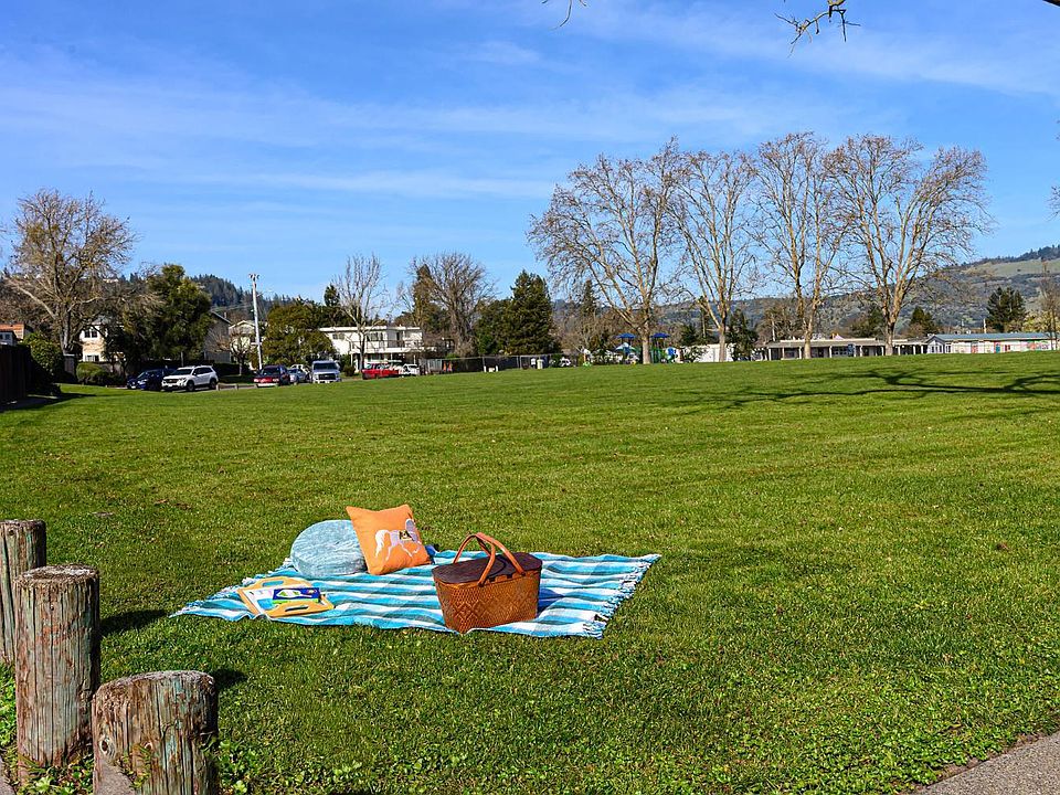 1st image of 1816 Primavera Court