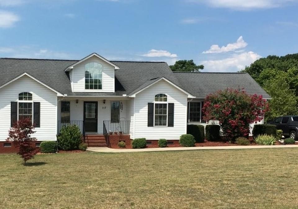 1st image of 117 Meadowood Dr