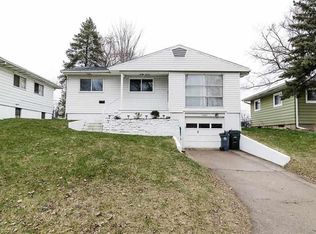 1606 14th Ave SW, Cedar Rapids, IA 52404