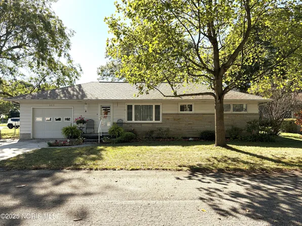 603 Alma Dr, Fostoria, OH 44830