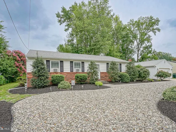 832 Maryland Ave, Deptford, NJ 08096