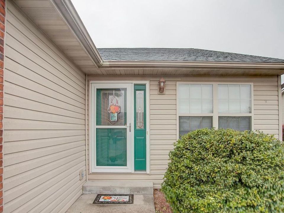 10930 Kentfield Dr Lebanon IL Zillow