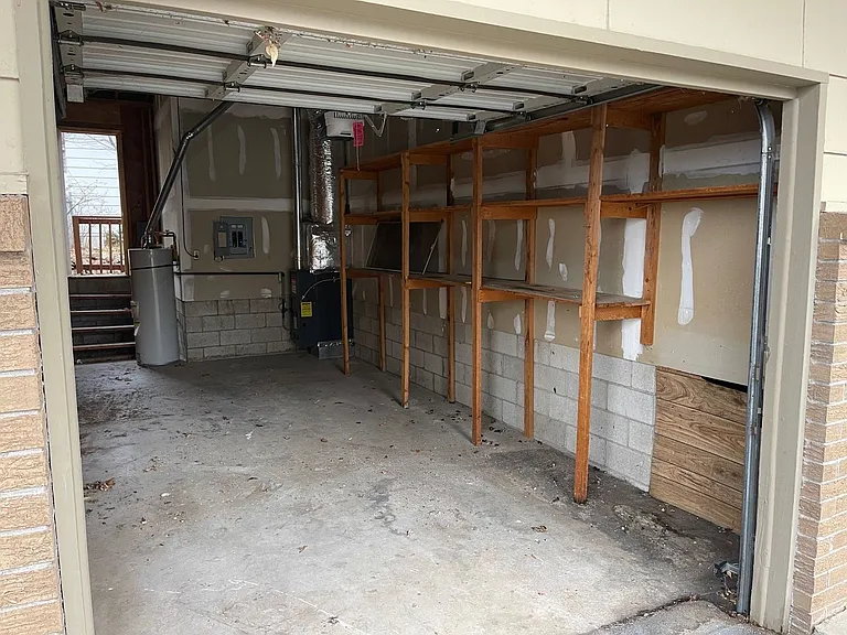 6721 Alva Ave — Photo 3