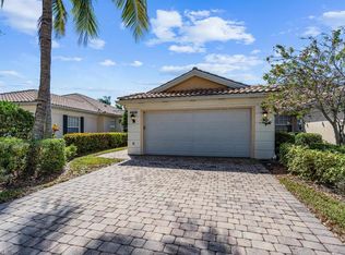 4828 Lasqueti Way, Naples, FL 34119