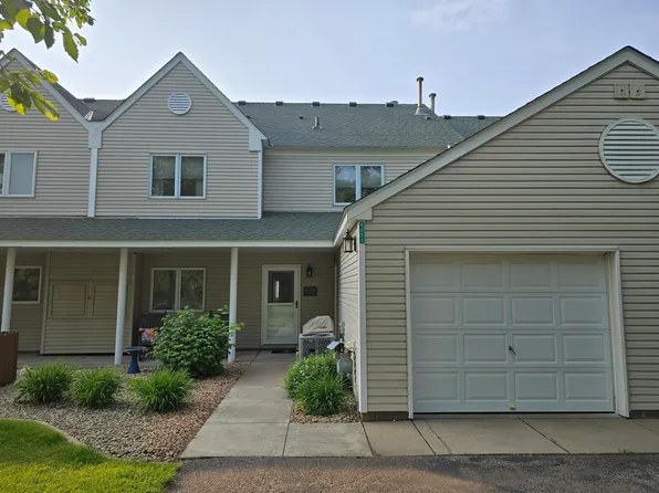 8054 Par Five Dr, Onamia, MN 56359