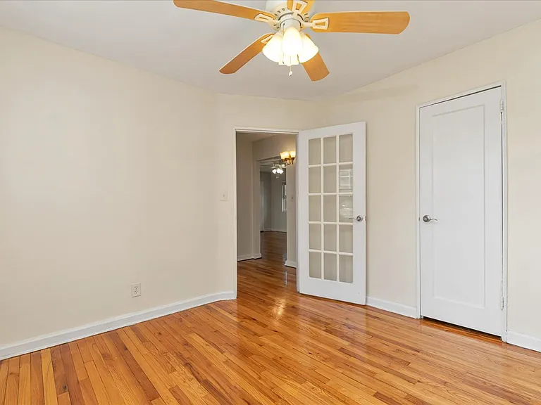 11B W Roselle Ave #11B — Photo 26