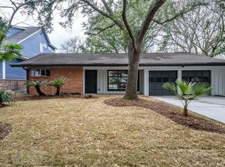 9202 Bintliff Dr, Houston, TX 77074