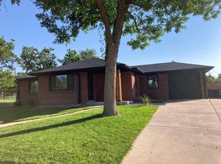 5476 Hoyt Dr, Arvada, CO 80002