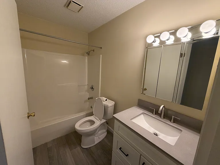 120 Stone Tree Dr #120 — Photo 5