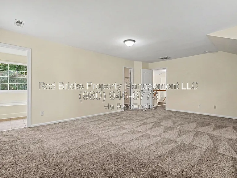 13502 Delstone Dr — Photo 22