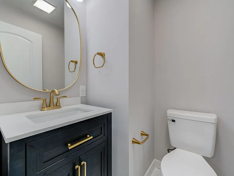 2303 Ida Dr — Photo 18