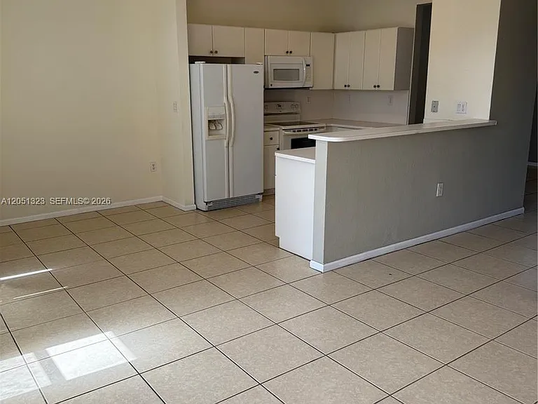 944 SW 154th Path #944 — Photo 5