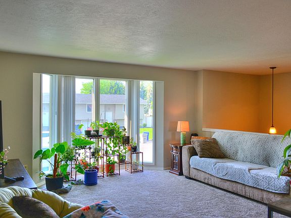 4th image of 10809 E Nora Ave