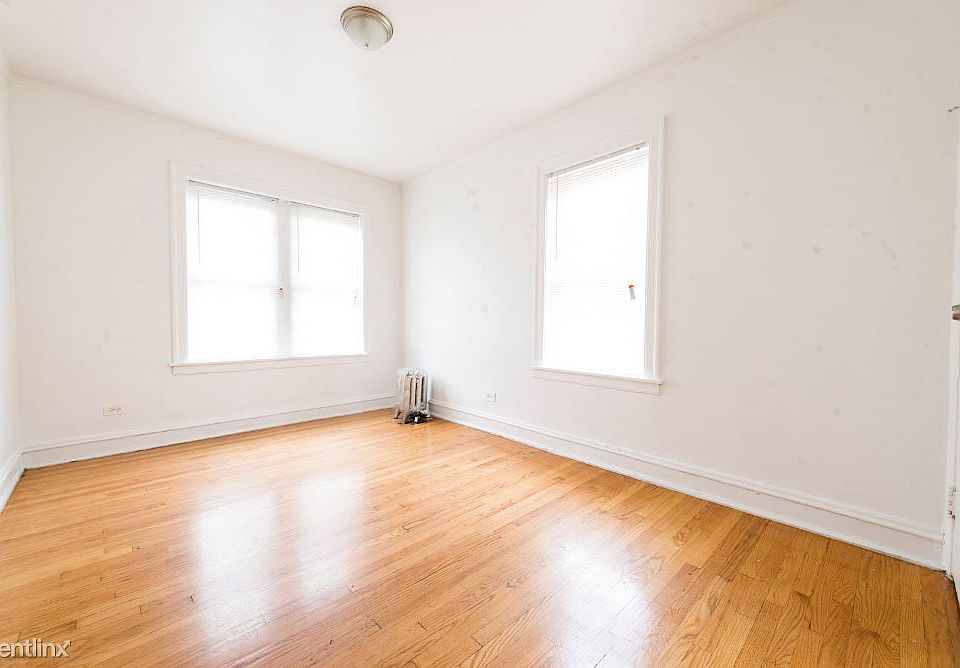 7317 S Chappel Apartments Chicago Bedroom_3