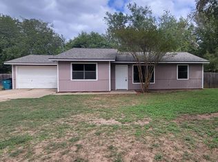 386 Lamaloa Ln, Bastrop, TX 78602