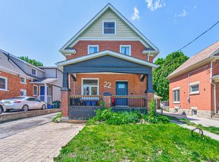 22 Herlan Ave, Kitchener, ON N2G4K3
