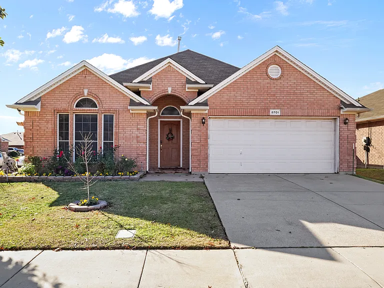 8701 Trace Ridge Pkwy — Photo 2