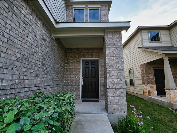 3rd image of 14002 Osmarea Dr