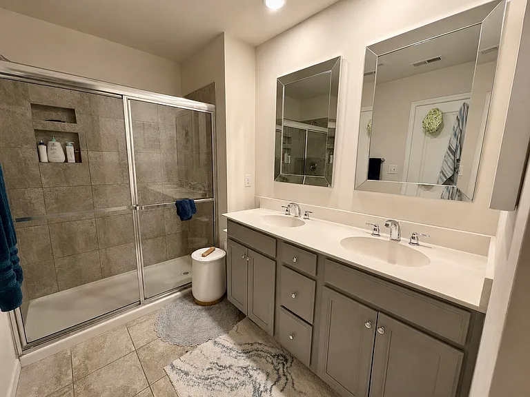 1123 Sray Ln — Photo 3