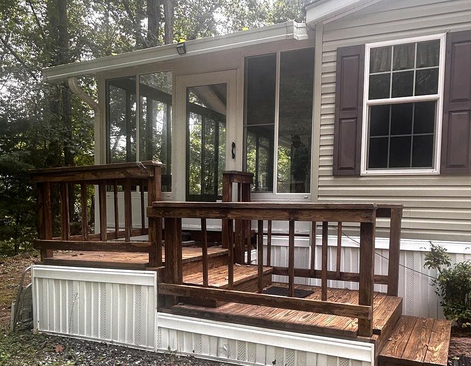 1st image of 456 Woodland Hills Dr