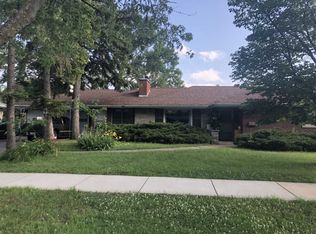 1049 E 8th St, Lockport, IL 60441