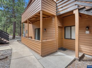 56856 Enterprise Dr, Sunriver, OR 97707