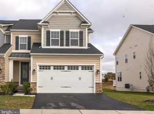 325 Piper Ln, Exton, PA 19341