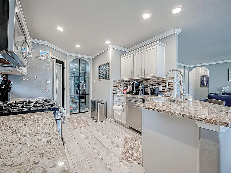 17923 Cypress Side Dr — Photo 18