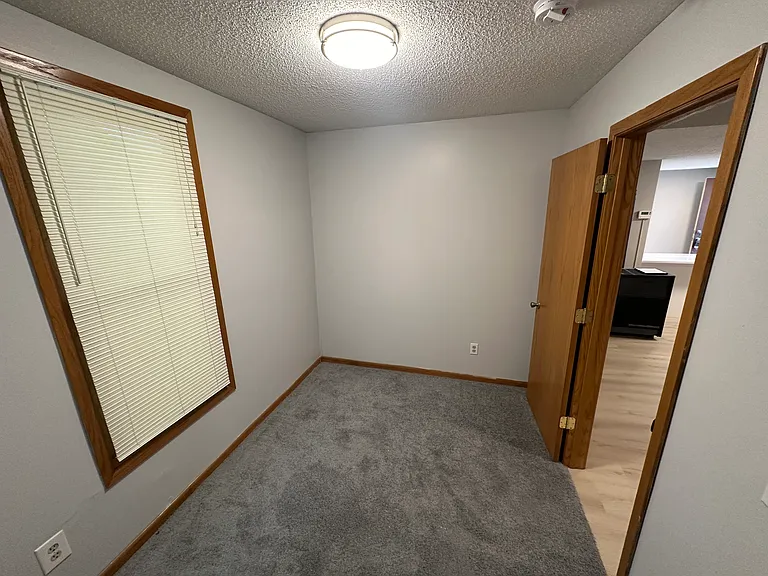 655 Washington St NE #1 — Photo 18