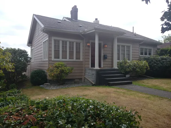 2302 33rd Ave S, Seattle, WA 98144