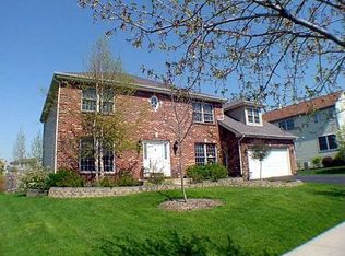 847 Provincetown Dr, Carol Stream, IL