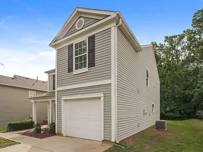 5512 Twin Brook Dr — Photo 4